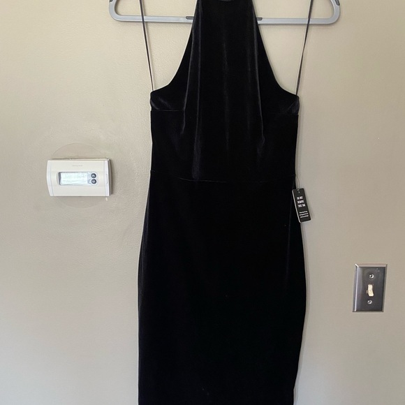 NWT EXPRESS Black Velvet Mock Neck Midi Dress Size XS - Picture 5 of 8